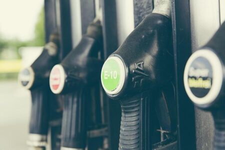 EU Nations Scramble to Avert Catastrophic Shifts in Russian Oil Price Cap