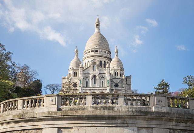 Traditionalist Catholics in France Rally Around Pope Leo XIV After SSPX Split Traditionalist Catholics in France Rally Around Pope Leo XIV After SSPX Split